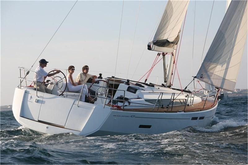 Book yachts online - False - Sun Odyssey 409 (3Cab) - FourTwo - rent