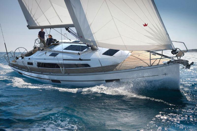 Book yachts online - False - Bavaria Cruiser 37 (3Cab) - aMore - rent