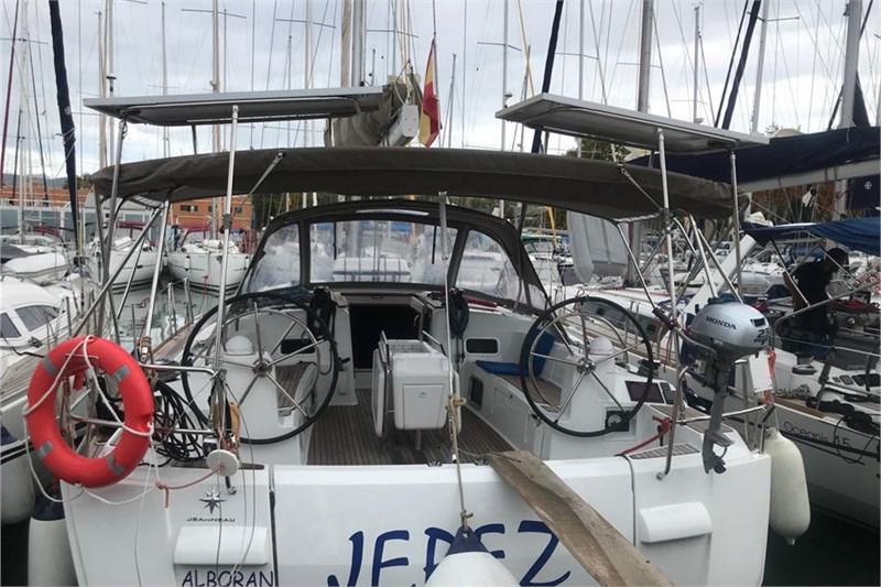 Book yachts online - False - Sun Odyssey 519 (5Cab) - Alboran Jerez (Radazul) - rent