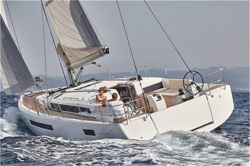 Book yachts online - False - Sun Odyssey 490 (4Cab) - Alboran Vino Blanco (Mallorca/La Lonja) - rent