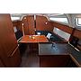 Book yachts online - sailboat - Bavaria 37 Cruiser - Adria Nina - rent