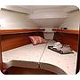 Book yachts online - sailboat - Oceanis 323 - Aife - rent