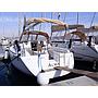 Book yachts online - sailboat - Dufour 325 Grand Large - Alma R  - rent