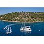 Book yachts online - catamaran - Lagoon 560 S2 (2016) equipped with generator, AC (saloon+cabins), water maker, ice maker, microwave oven, dishwasher, underwater lights, 2 X S.U.P. , water ski & tube, 8 snorkel. sets - PURA VIDA - rent