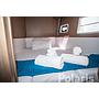 Book yachts online - catamaran - Lagoon 400 S2 A/C & GEN - Vicky - rent