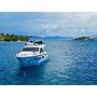 Book yachts online - motorboat - Sessa Fly 42 - Jupika II - rent