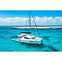 Book yachts online - catamaran - Leopard 48 - Black Swan - rent