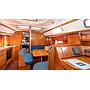 Book yachts online - sailboat - Bavaria Cruiser 39 - IONA - rent